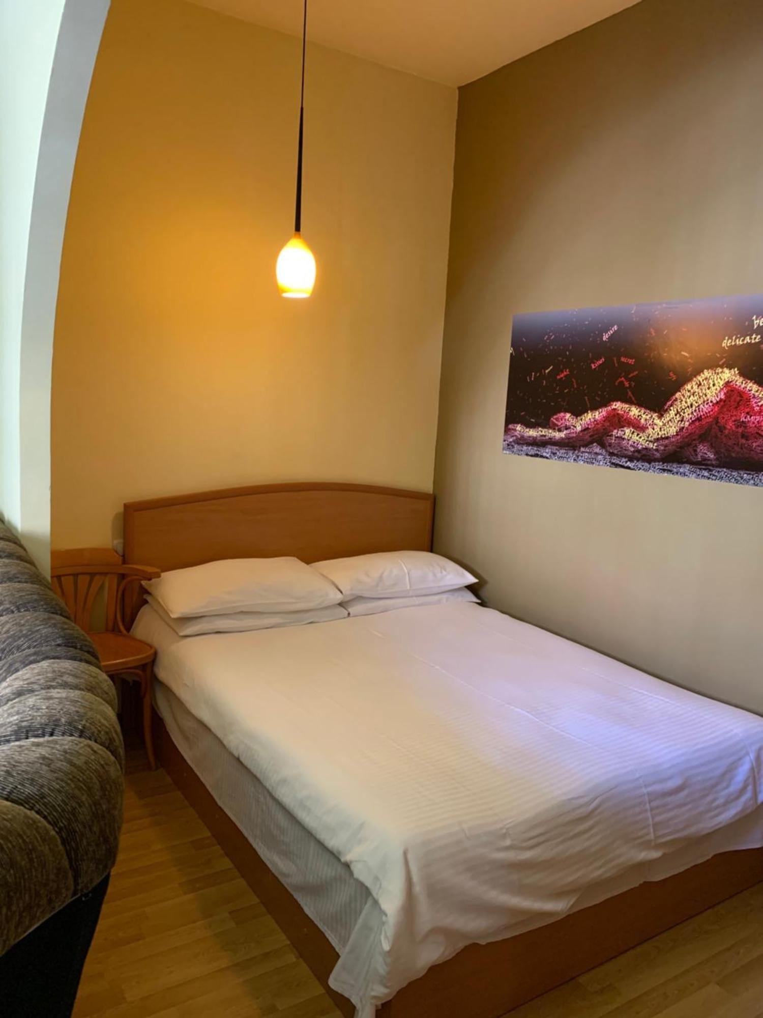 יירבאן Studio With Balcony On Sayat Nova Avenue מראה חיצוני תמונה